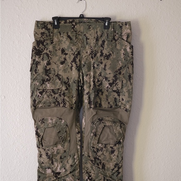 Cryeprecisioncombat pants